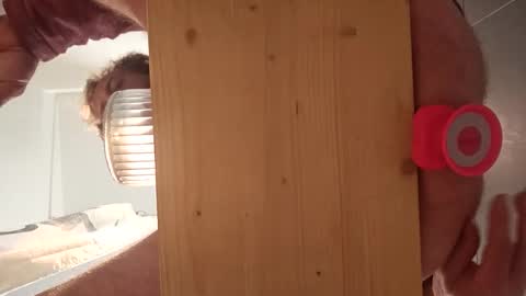 daims96 online show from December 16, 9:25 am