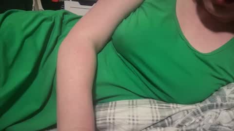 Snapshot of dairystation chatting on March 3, 6:52 am Mx Mommy Moo online show from March 3, 6:52 am