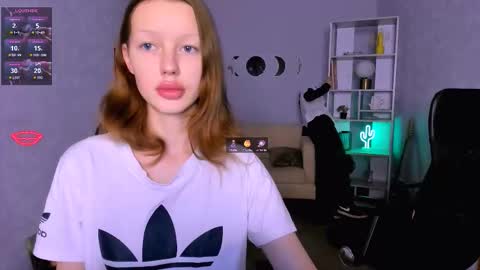 daisy online show from November 11, 8:09 pm