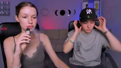 Snapshot of daisy_baby_ chatting on July 18, 7:06 pm daisy online show from July 18, 7:06 pm