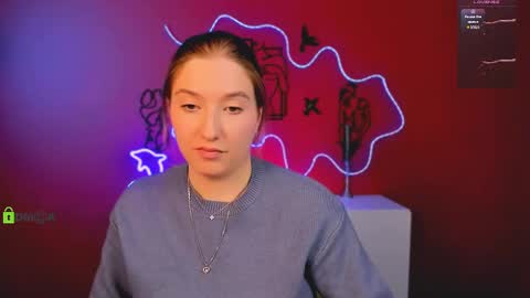 Little Di online show from April 12, 8:47 pm