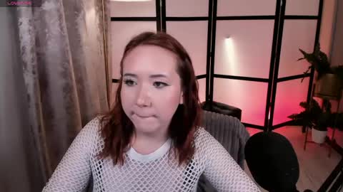 Snapshot of daisy_daylark chatting on May 28, 5:54 pm Daisy online show from May 28, 5:54 pm