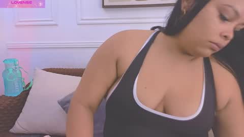 Daisy Price online show from April 17, 10:07 am