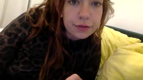 DaisyB3 online show from October 24, 11:01 pm