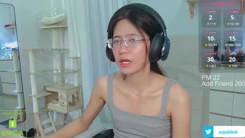 Snapshot of daisybean chatting on November 4, 8:46 am Daisy online show from November 4, 8:46 am