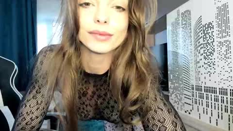 Beatrice online show from November 3, 8:48 am