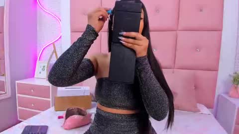 Mariana online show from November 1, 12:29 pm