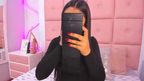 Mariana online show from November 20, 11:32 am