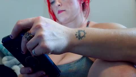 Daisy Wylde online show from October 19, 11:38 pm