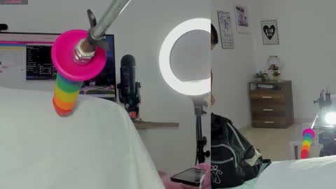 Snapshot of daki_ume_ chatting on February 16, 2:29 am daki_ume_ online show from February 16, 2:29 am