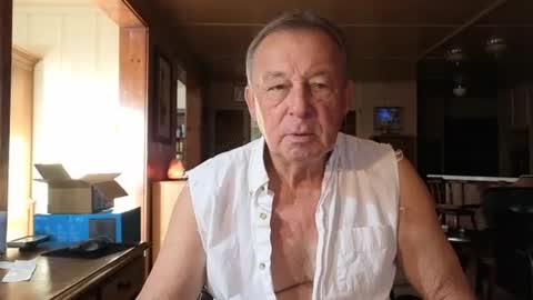 Snapshot of dakit2 chatting on October 19, 2:50 pm dakit online show from October 19, 2:50 pm