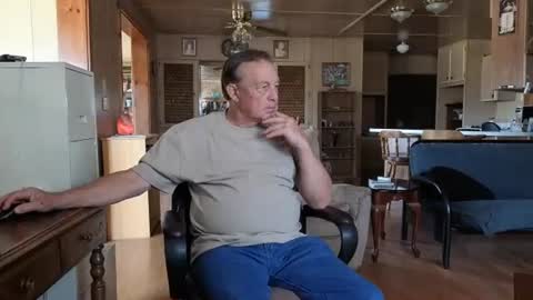 dakit online show from April 22, 7:48 pm