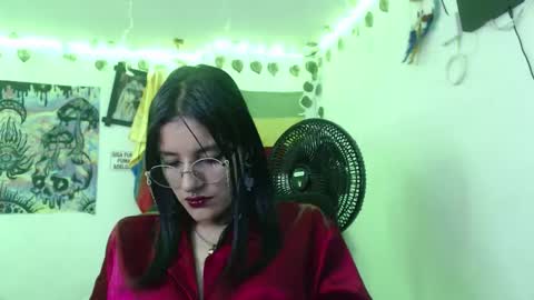 Snapshot of dakkohott chatting on January 6, 8:29 am Dakko online show from January 6, 8:29 am