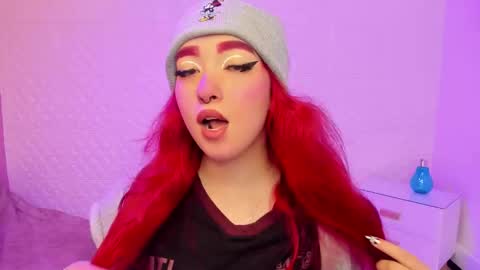 Snapshot of dakkotta_ chatting on November 7, 3:01 pm Dakkotta online show from November 7, 3:01 pm