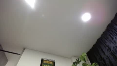 Snapshot of dakota01_ chatting on December 10, 1:00 am IG dakotasofiaa online show from December 10, 1:00 am