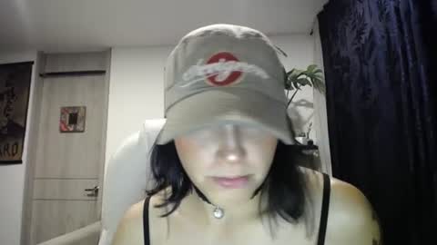 Snapshot of dakota01_ chatting on January 14, 6:13 am IG dakotasofiaa online show from January 14, 6:13 am