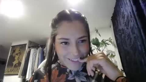 Snapshot of dakota01_ chatting on January 28, 2:32 am IG dakotasofiaa online show from January 28, 2:32 am