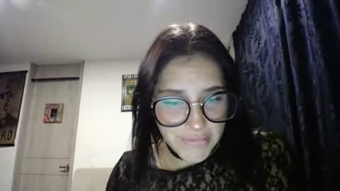 Snapshot of dakota01_ chatting on February 5, 5:09 am IG dakotasofiaa online show from February 5, 5:09 am