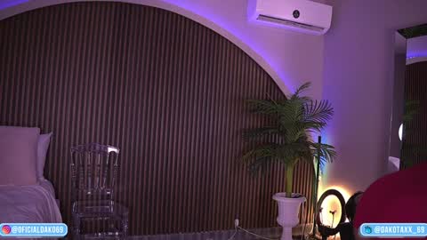 dako online show from October 24, 3:03 am