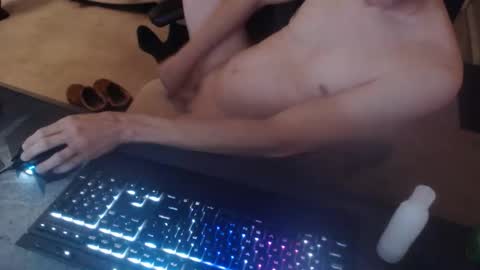 Snapshot of dakota_reilly chatting on November 12, 1:33 pm Dakota online show from November 12, 1:33 pm