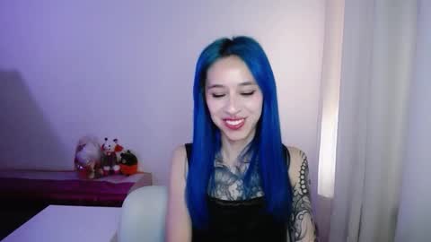 Maca online show from November 5, 2:06 pm