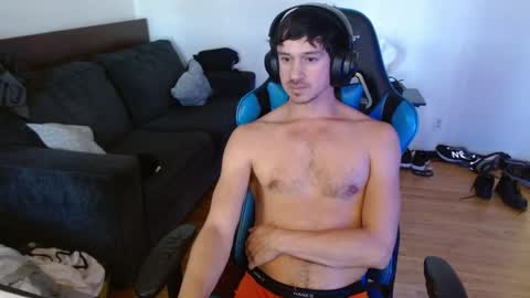 Dakota Wonders online show from May 7, 11:10 pm