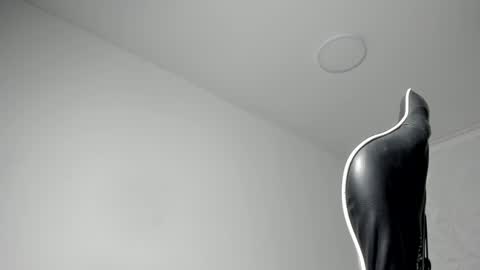 dakota_x18 online show from February 26, 8:08 pm