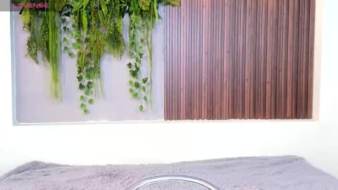 Dakota Ferreti online show from October 14, 8:20 pm