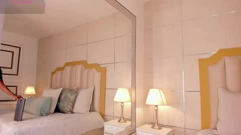    online show from October 7, 3:58 am