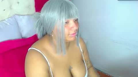 Snapshot of dakotaxt chatting on February 28, 11:11 am dakotaxt online show from February 28, 11:11 am