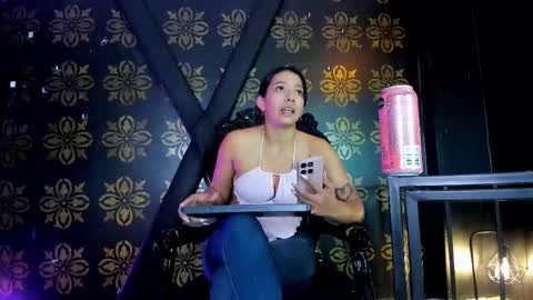  dakotha      online show from February 8, 2:09 pm