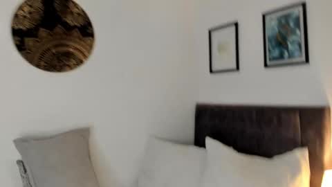 Snapshot of dalhila chatting on February 10, 1:10 am D A L H I L A online show from February 10, 1:10 am