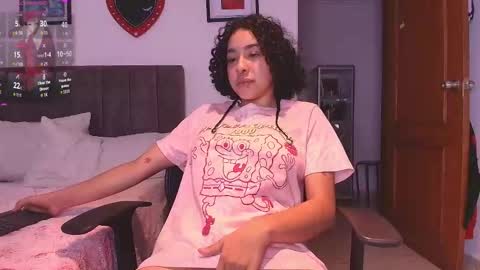 Snapshot of dalhila chatting on March 8, 2:04 am D A L H I L A online show from March 8, 2:04 am