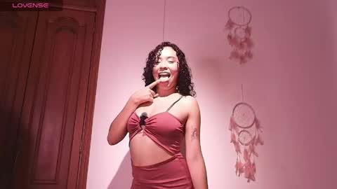 Snapshot of dalhila chatting on April 16, 12:22 am D A L H I L A online show from April 16, 12:22 am