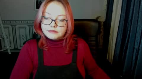 Dalia Henderson online show from December 2, 1:02 pm