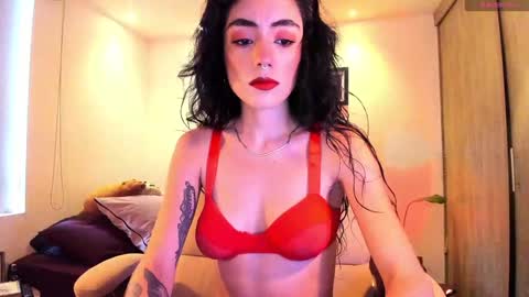 Snapshot of dalia_negra chatting on December 13, 3:11 pm Almendra online show from December 13, 3:11 pm