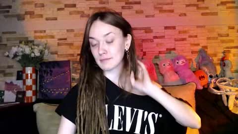 Dalia  online show from September 26, 5:17 pm