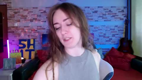Dalia  online show from May 25, 11:05 am
