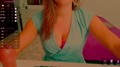 Dalila online show from June 15, 5:20 am