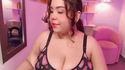 Dalila  online show from September 18, 6:21 pm