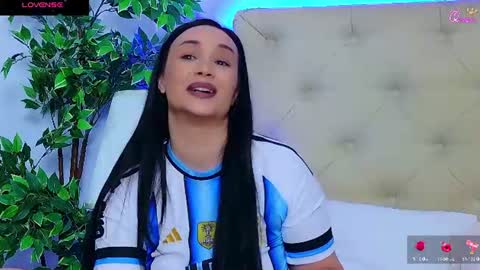 Snapshot of daliyaa_ chatting on July 6, 3:03 pm daliyaa_ online show from July 6, 3:03 pm