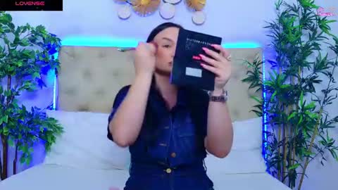 Snapshot of daliyaa_ chatting on July 20, 12:18 pm daliyaa_ online show from July 20, 12:18 pm