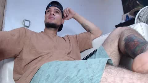 Snapshot of dallas_711 chatting on November 21, 4:16 pm inst stteban garcia online show from November 21, 4:16 pm