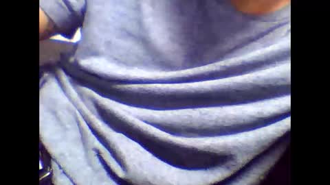 Snapshot of dallaslove23 chatting on October 16, 6:58 am dallaslove23 online show from October 16, 6:58 am