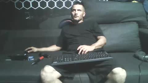 Snapshot of dallaslove23 chatting on November 2, 6:43 pm dallaslove23 online show from November 2, 6:43 pm