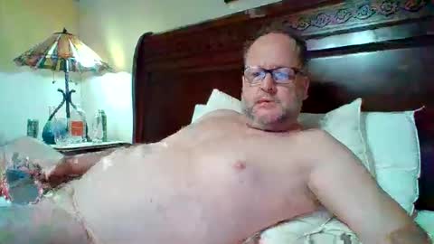 Snapshot of dallastxguy74 chatting on October 28, 2:53 pm dallastxguy74 online show from October 28, 2:53 pm