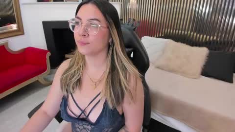 Dallulah boobs online show from April 29, 11:36 am