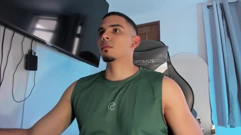 Dalton online show from November 5, 8:09 pm