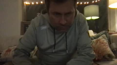 dalycummingsiii online show from November 26, 6:03 am