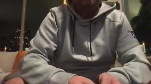 dalycummingsiii online show from December 5, 8:23 am